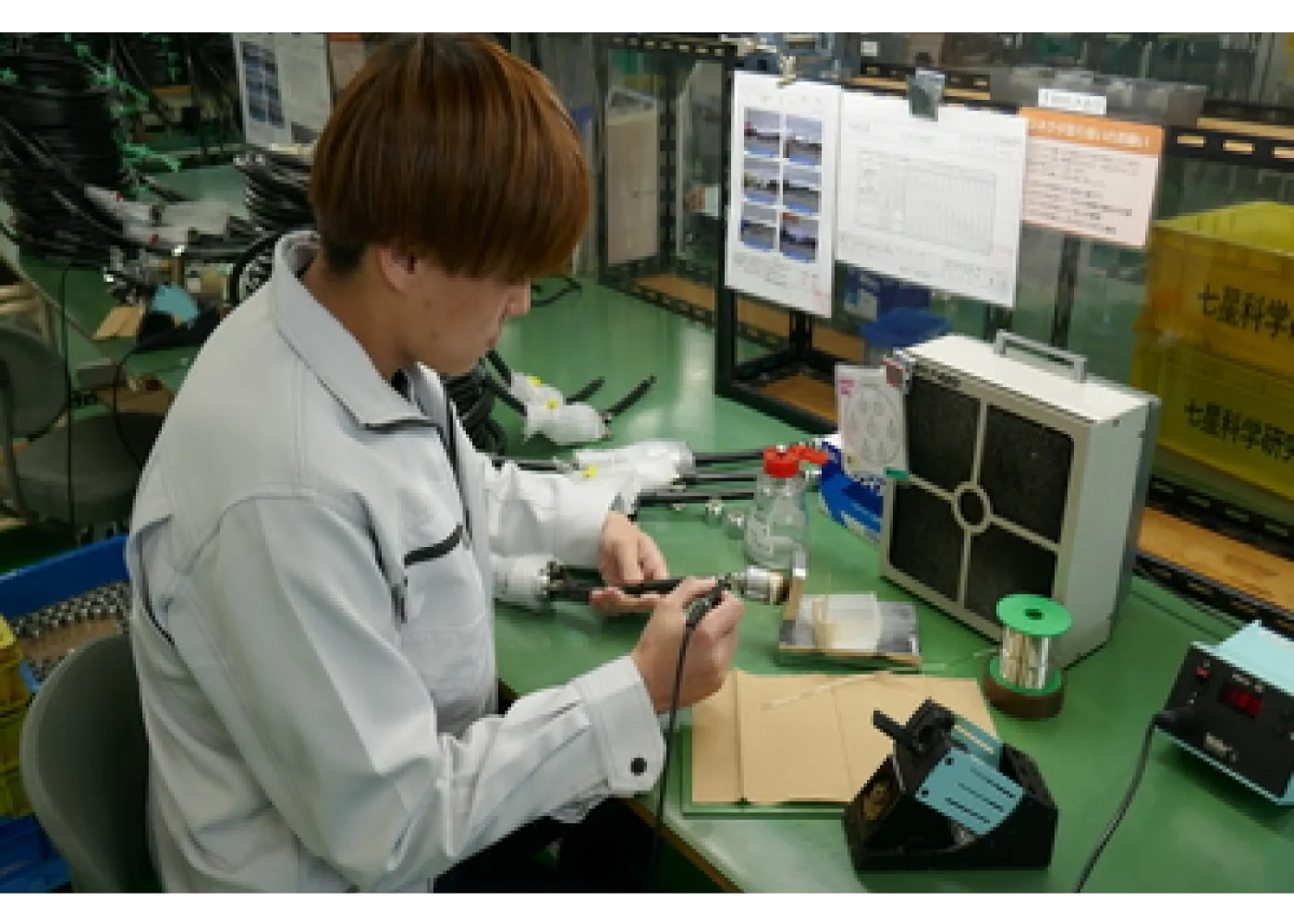 ハーネス部ハーネス生産課